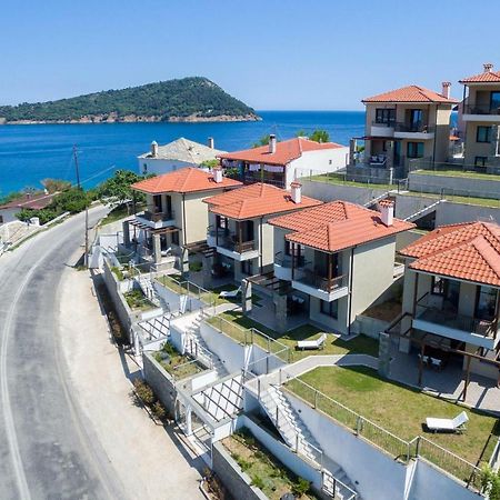 Seascape Villas Kinira Koinyra Exterior photo