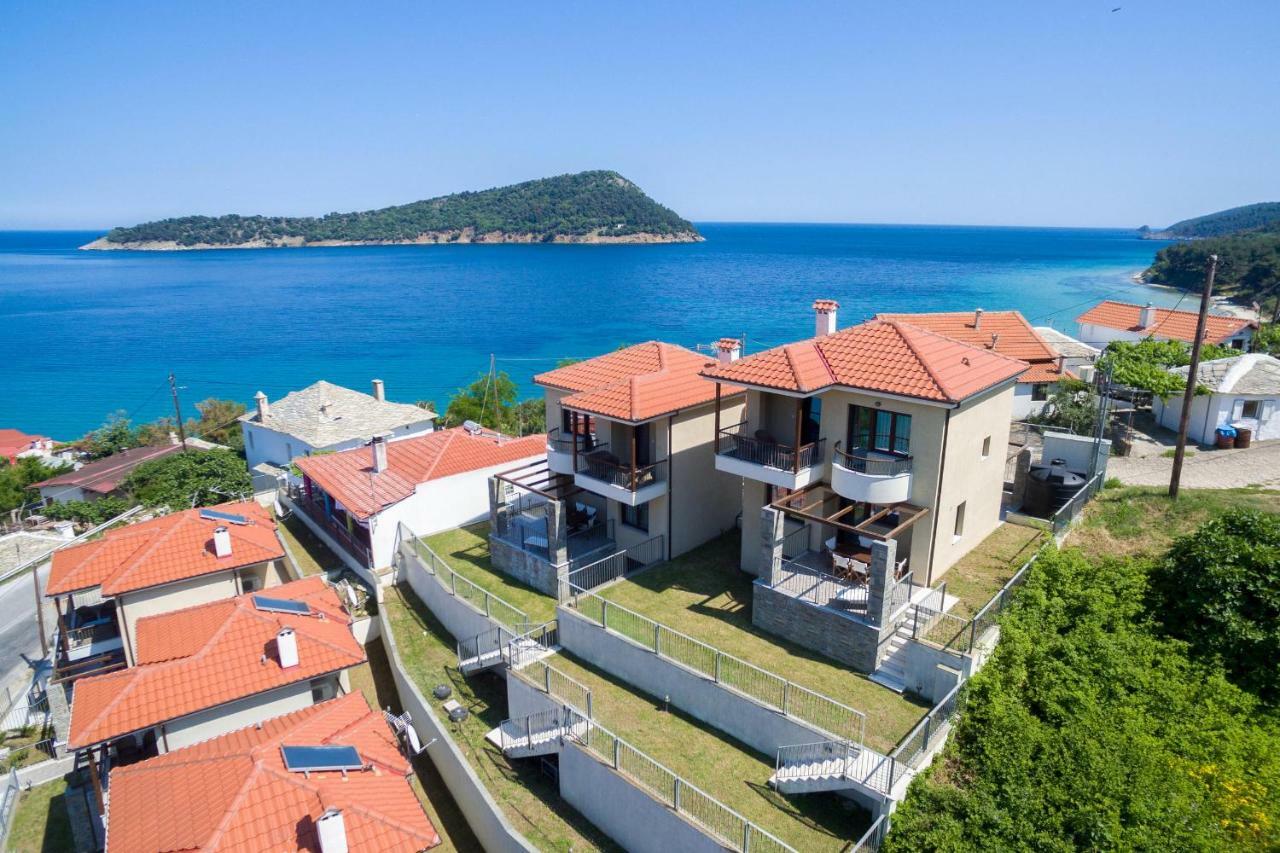 Seascape Villas Kinira Koinyra Exterior photo